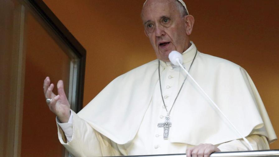 El papa lamenta que haya jóvenes “jubilados” en su primer discurso en la JMJ