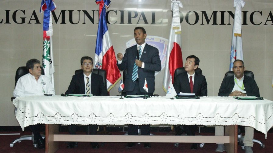 “Si República Dominicana quiere superar caos de la basura debe crear estructuras”, Domingo Contreras “Si República Dominicana quiere superar caos de la basura debe crear estructuras”, Domingo Contreras