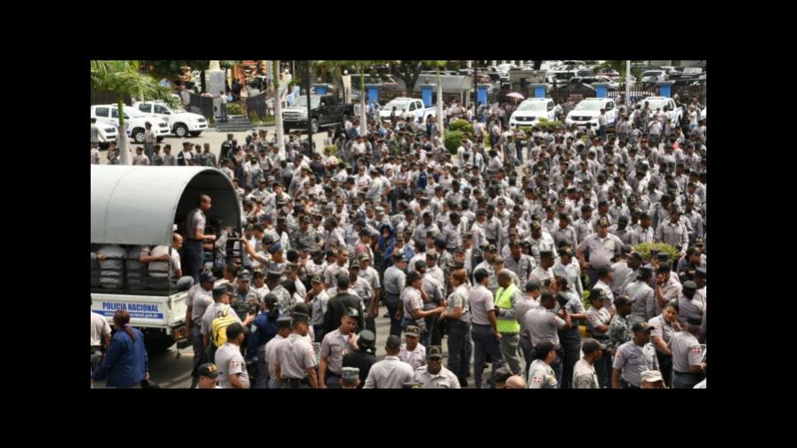 Agentes de la Policía piden se les explique nueva Ley Orgánica de la institución Agentes de la Policía piden se les explique nueva Ley Orgánica de la institución