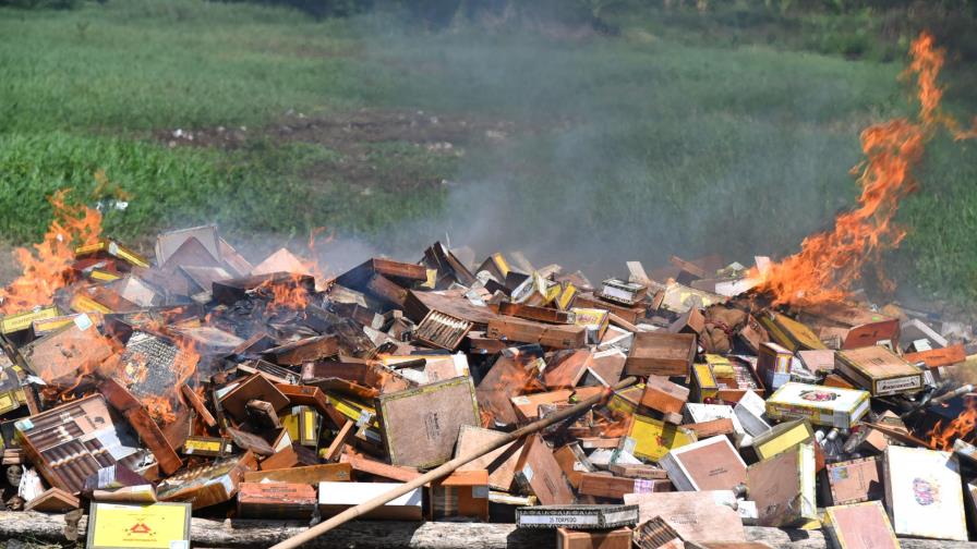  Incineran cigarros valorados en casi nueve millones de pesos