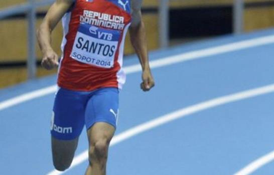 Luguelín Santos con el oro en la mira en Río; trabaja en la salida 