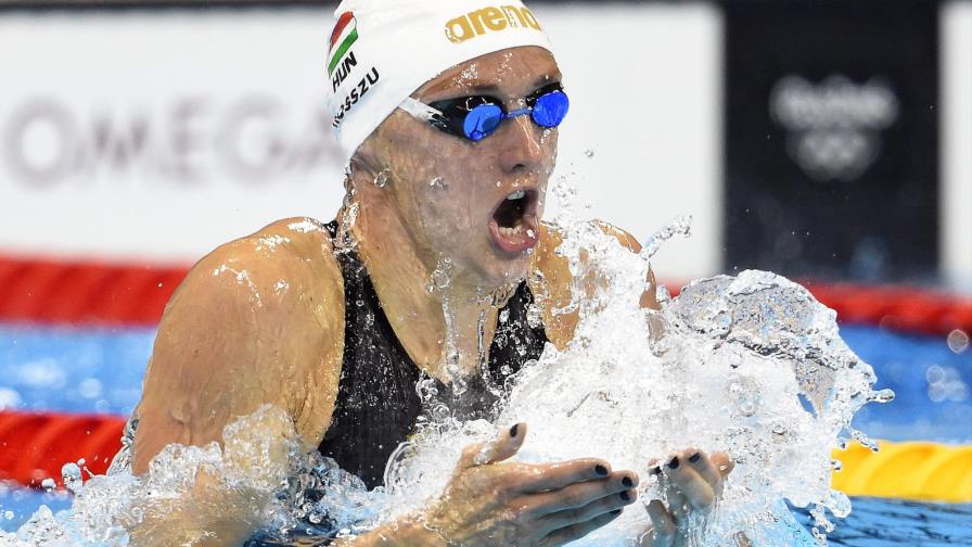 Katinka Hosszu gana oro en 400 estilos con nuevo récord mundial