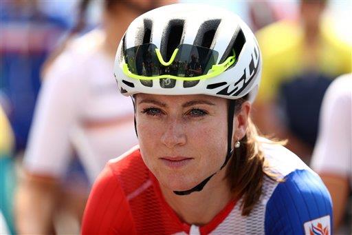 Holandesa sufre fracturas vertebrales en ciclismo de ruta 
