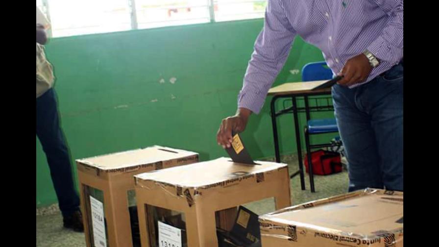 René Polanco: Revisión de contratos y alumbrado de calles y avenidas