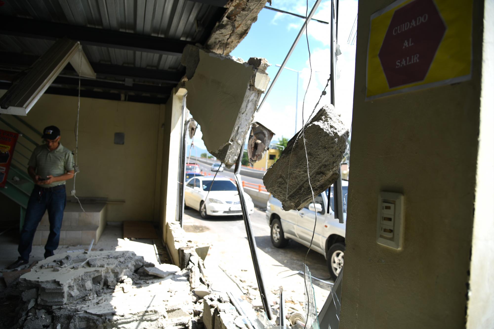 Imagen del local luego de ser destruido por Obras Públicas. 