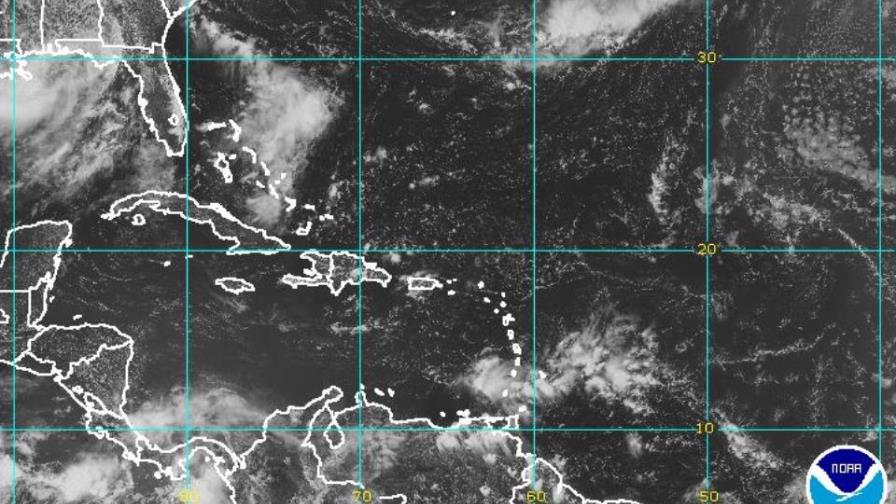 Continuarán los chubascos con tronadas por onda tropical y vaguada