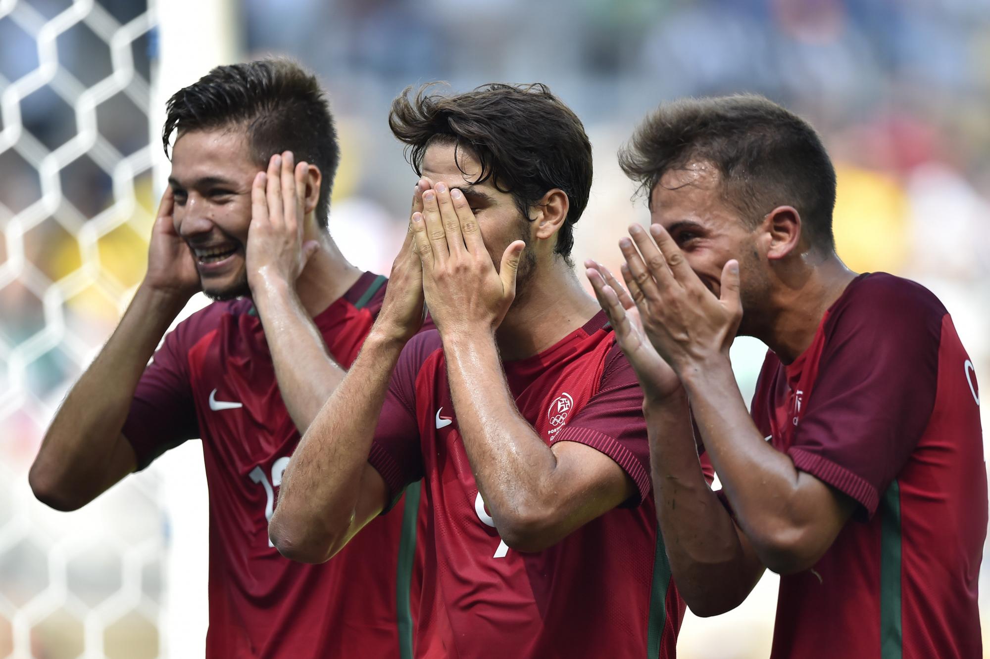 Un gol de Portugal ante Argelia