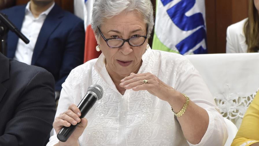 Ministra espera que el presidente del CMD retome negociaciones entre Gobierno y sector salud 