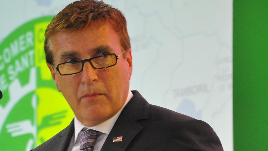 PEPCA pide prisión a exministro y declarar complejo el “Tucanogate”
Embajador de EE.UU. dice apoyan lucha anticorrupción
