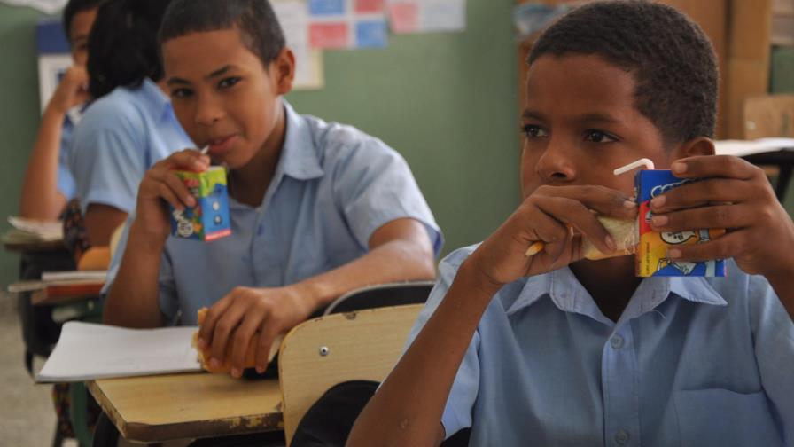 El Inabie invertirá unos RD$5,000 millones para comprar leche y jugo 