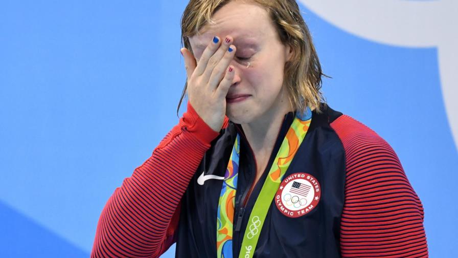 Katie Ledecky: “sólo me gusta nadar...rápido”; dijo la atleta después de establecer récord en 800 metros