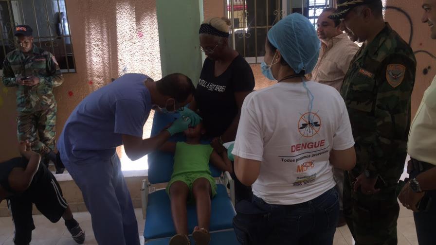 Obras Públicas interviene el barrio de Villa Consuelo