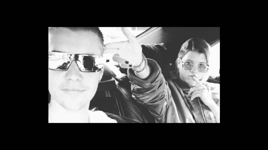 Justin Bieber amenaza con cerrar al público sus cuentas en las redes sociales