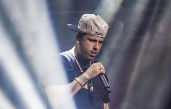 Nicky Jam ofrece descarga de música urbana en el Palacio de los Deportes