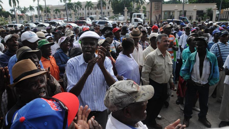 Más de 20 mil haitianos llegaron a Chile en los primeros seis meses del año Más de 20 mil haitianos llegaron a Chile en los primeros seis meses del año