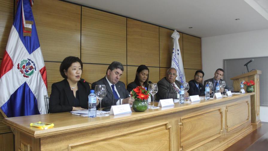 Capacitan personal para combatir pornografía infantil en Santo Domingo Capacitan personal para combatir pornografía infantil en Santo Domingo