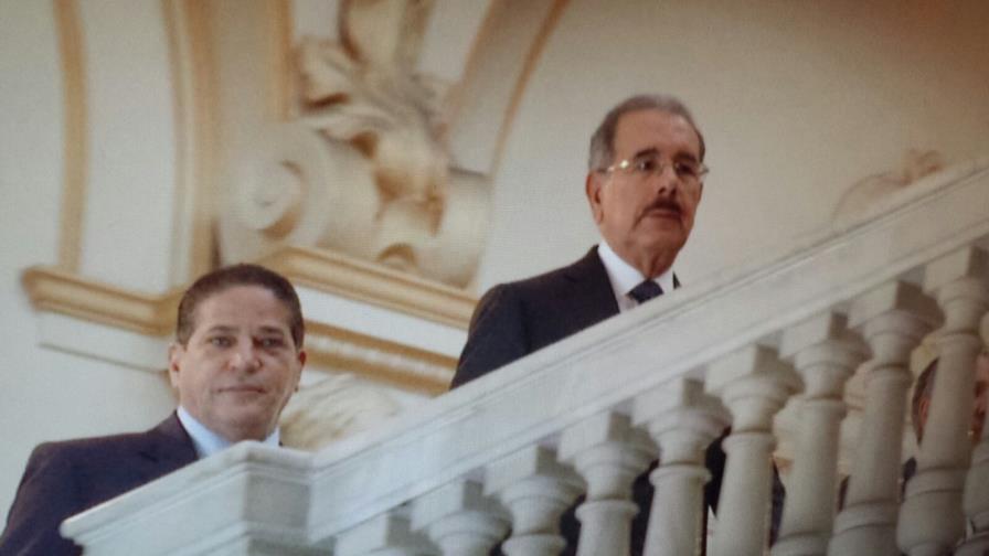 Medina supervisa trabajos en Palacio Nacional previo a recepción de jefes de Estado