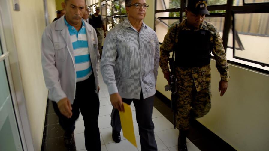 Aplazan para el miércoles medida de coerción contra implicados en “Tucanogate”