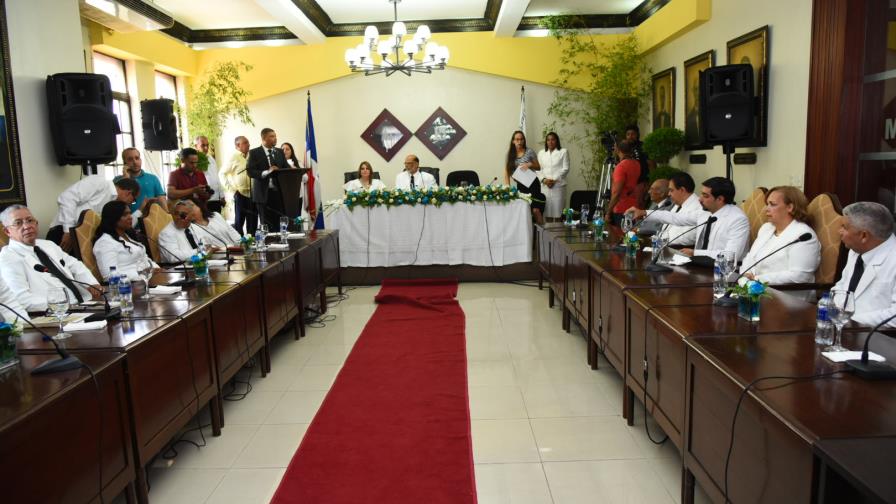 Nuevo alcalde de Moca promete una gestión transparente