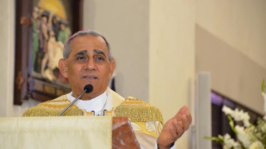 Arzobispo critica corrupción y dice hace decrecer la Patria