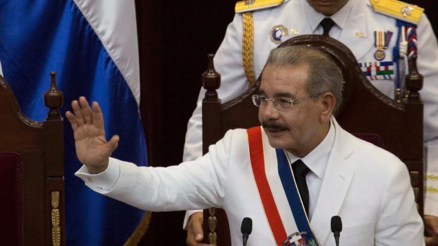 Las promesas de Danilo Medina en 2016 que fueron parte de sus planes en 2012