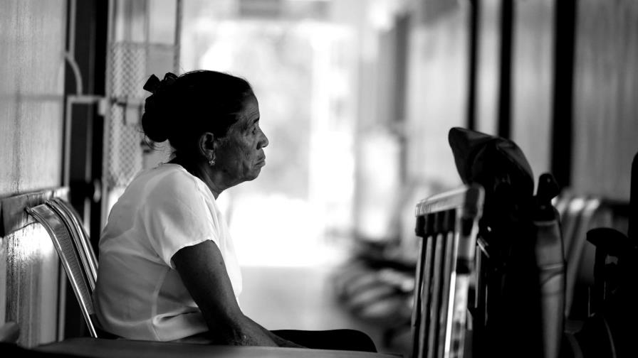 Colegio Médico cumple segundo día de paro en Valverde con apoyo y sin conquistas