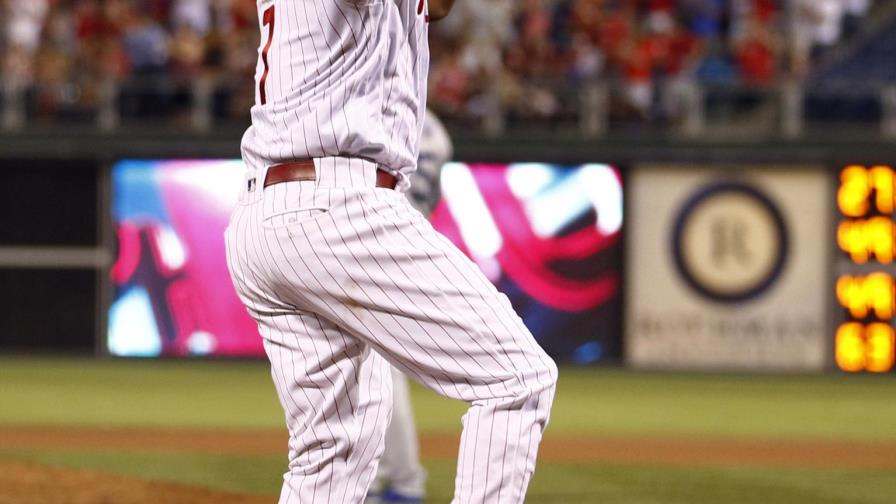 Franco pega el jonrón de la ventaja y Filis vence a Dodgers 
