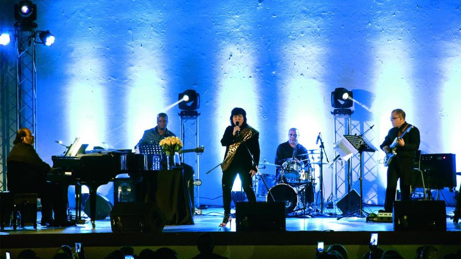 Luisa María Güell, en el mismo tono, 54 años después Luisa María Güell, en el mismo tono, 54 años después