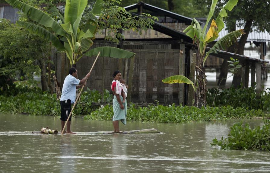 Inundaciones en India dejan al menos 40 muertos 