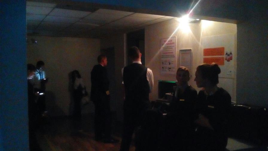 Apagón paraliza Aeropuerto Internacional de las Américas 