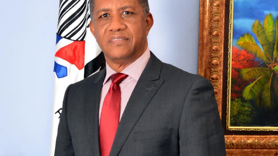 Designan al periodista Manuel Jiménez director de Comunicaciones del MIC