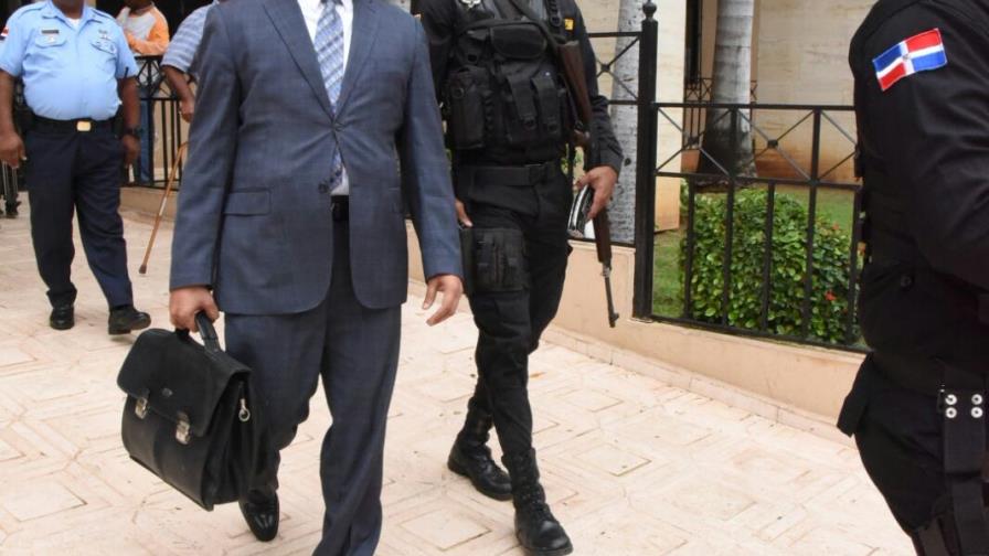 Carlos Balcácer no se presenta a audiencia; envía carta en la que pondera abandonar a Arias Valera