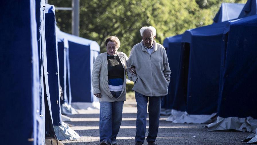 Pueblos fantasma y supervivientes en vela tras sísmo en el corazón de Italia