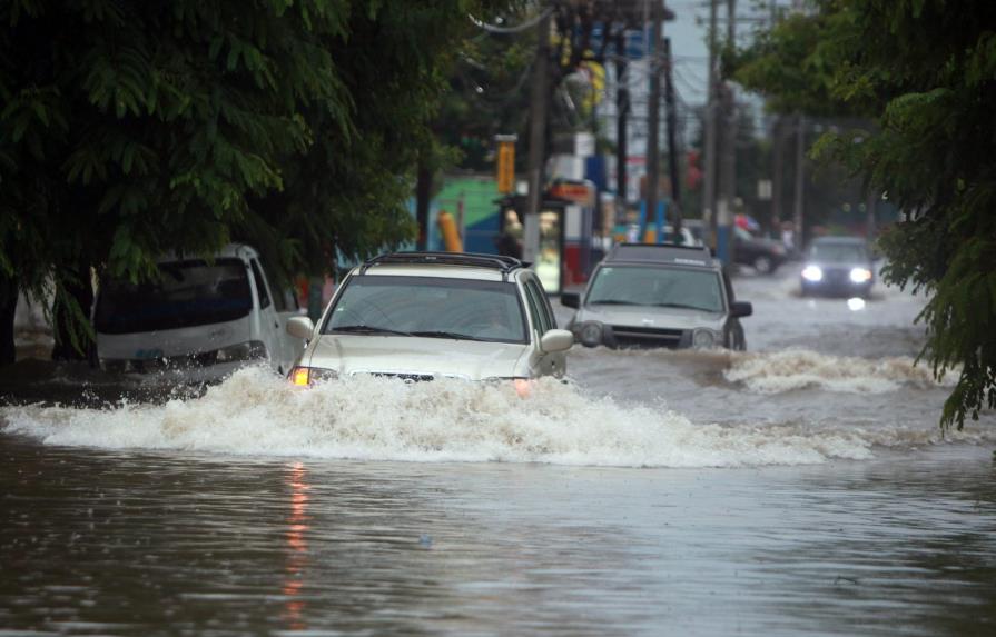 Aumentan a 19 provincias en alerta por lluvias