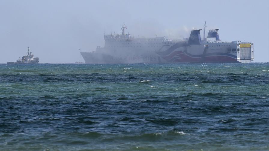 Incendio en ferry interrumpió nexo comercial entre Puerto Rico y República Dominicana 
