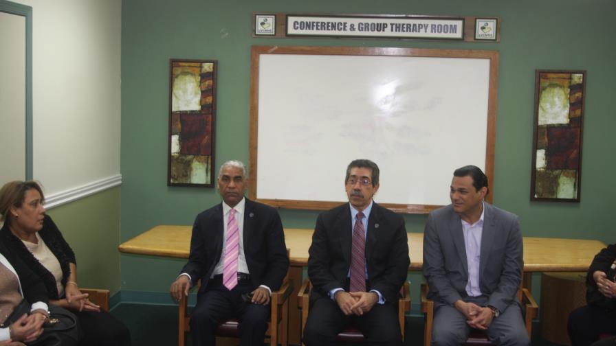 Dominicanos en Filadelfia esperan se normalice acreditación de maestrías de la UASD en EE.UU. Dominicanos en Filadelfia esperan se normalice acreditación de maestrías de la UASD en EE.UU.