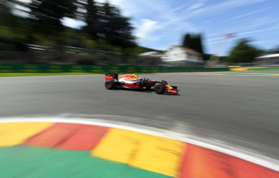  Max Verstappen, el más rápido en segunda práctica de Bélgica 