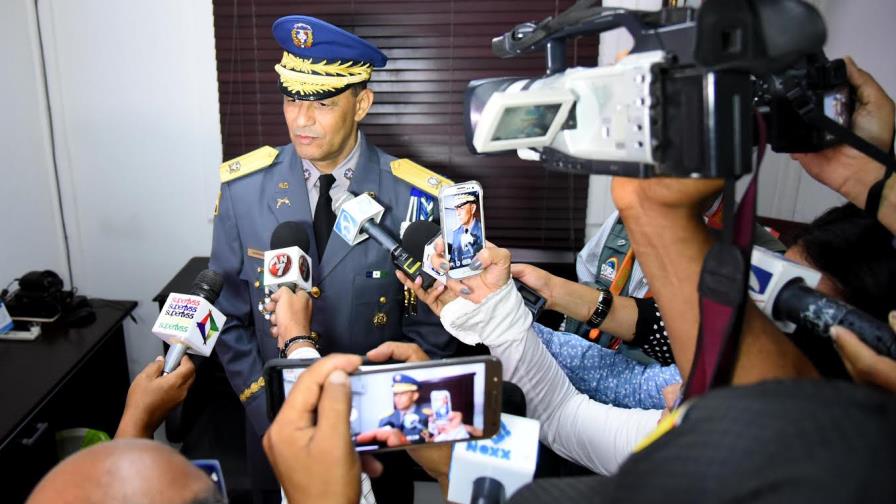 Posesionan al nuevo director policial del Cibao Central Posesionan al nuevo director policial del Cibao Central