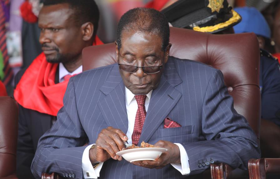 Presidente de Zimbabue: “Hemos desperdiciado el dinero del país en estas ratas que llamamos atletas”