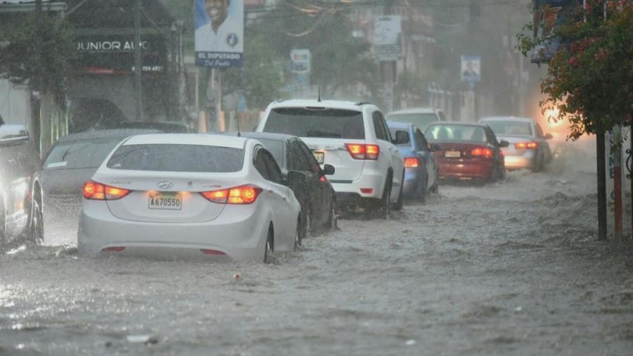 El Distrito y cuatro provincias en alerta amarilla por lluvias