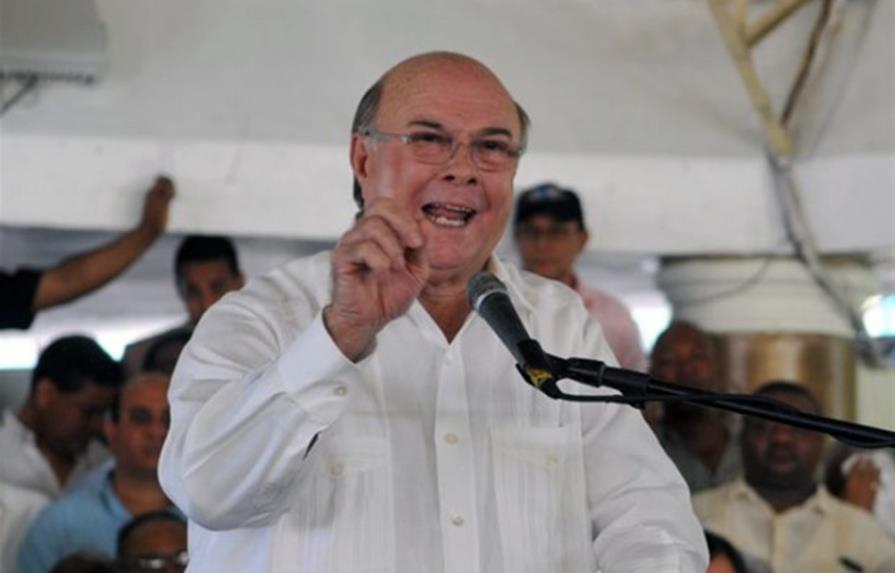 Hipólito Mejía destaca cualidades políticas y personales de Hatuey De Camps