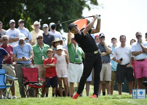 Rickie Fowler toma el control del torneo de Barclays de la PGA
