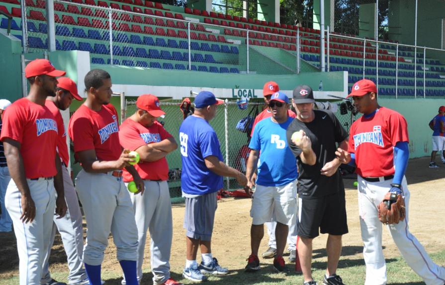 Selección de sóftbol inicia preparación con miras a Juegos Centroamericanos