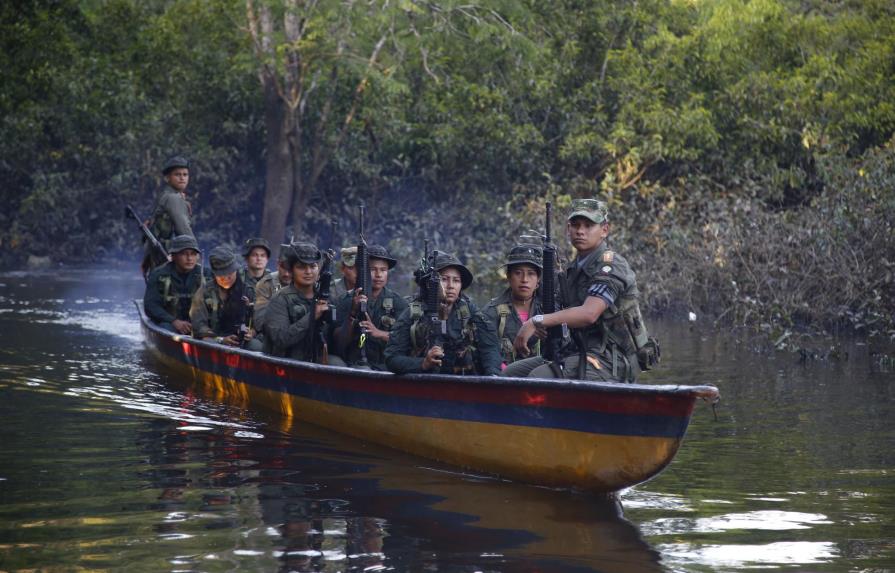 ELN desea éxito a las FARC en su conversión a organización política