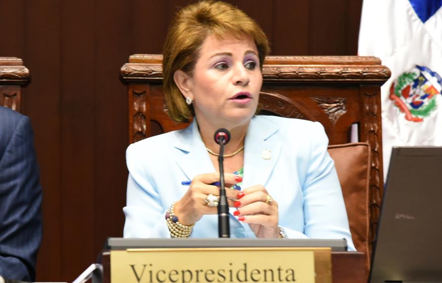 Lucía Medina garantiza escogencia miembros Cámara de Cuentas se hará según Constitución y leyes