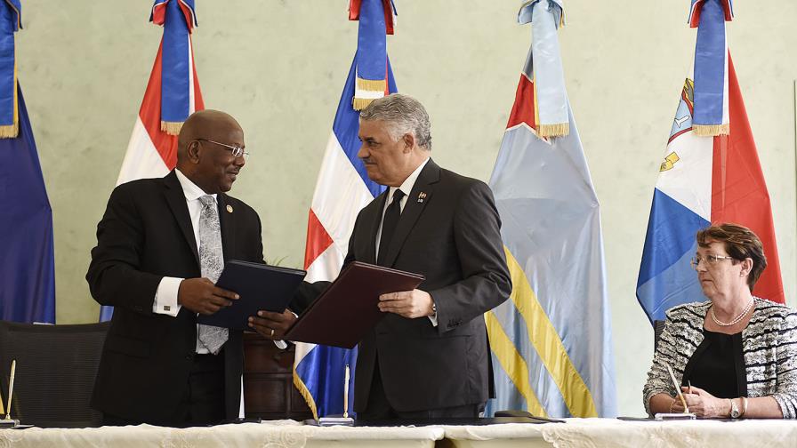 República Dominicana y Países Bajos firman acuerdo de comercio e inversión República Dominicana y Países Bajos firman acuerdo de comercio e inversión