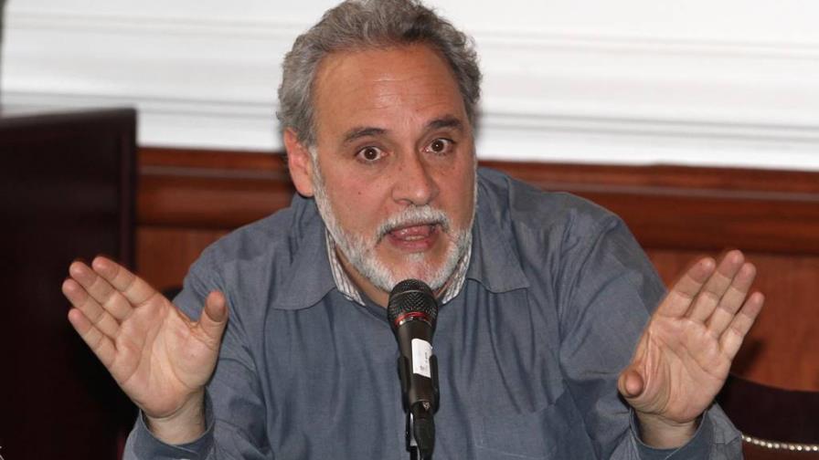 Matan a puñaladas en México al director de cine León Serment 