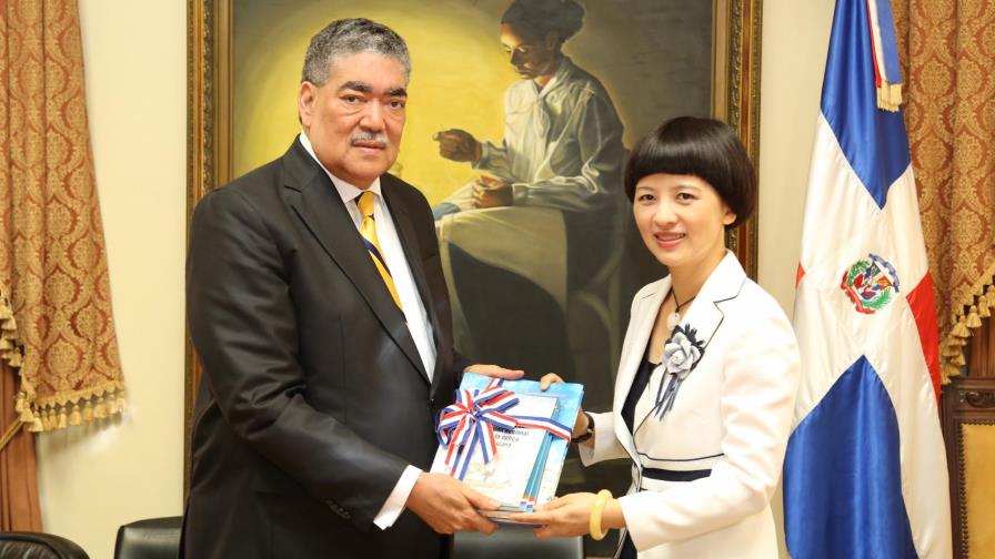 Intercambio comercial República Popular China y República Dominicana es de US$1,800 millones Intercambio comercial República Popular China y República Dominicana es de US$1,800 millones