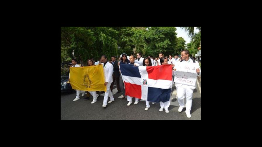 El Gobierno le debe RD$110 millones a los médicos residentes 