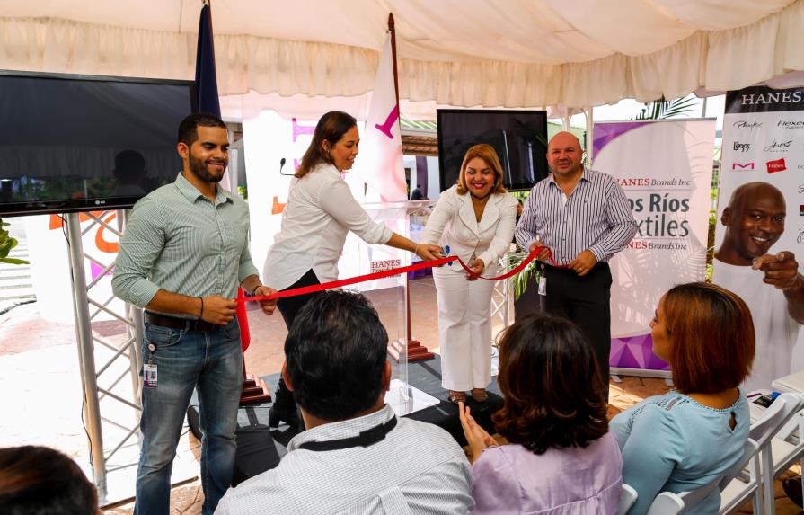 HanesBrands inaugura primera escuela técnica de tintorería en el país